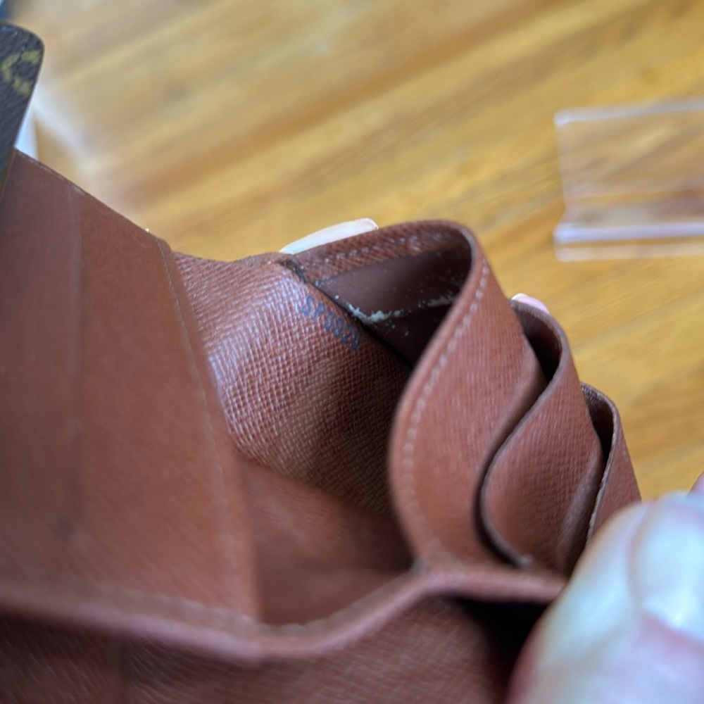Louis Vuitton compact Elise wallet - Picture 11 of 11
